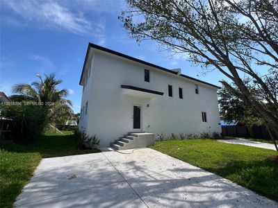 1755 NW 107th St