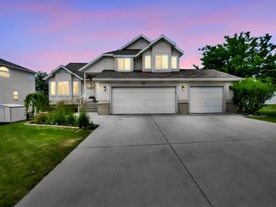 941 E Pond Ridge Dr