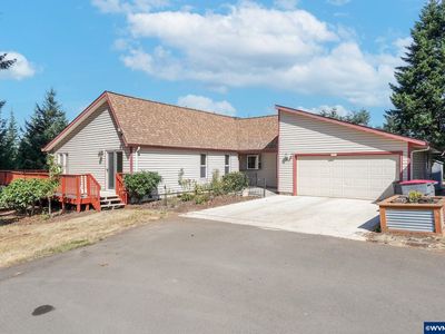 8460 SE Three Trees Ln