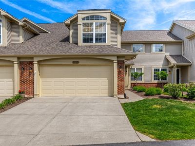 3913 E Summit Ridge Dr