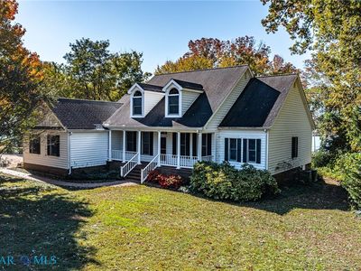 50 Cedardale Ln