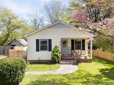 412 S Maple Ave