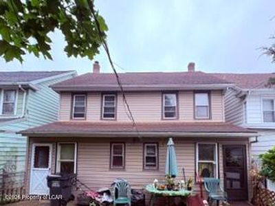 785 N James St