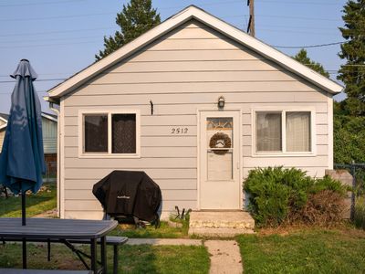 2512 S Main St