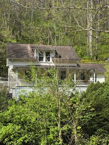 7158 Old Mill Rd