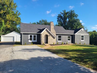 241 Aurora Ave