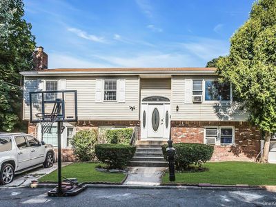 1 Karen Court