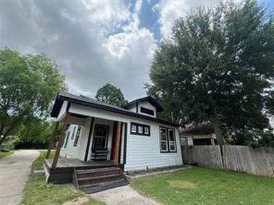 218 Norwood St
