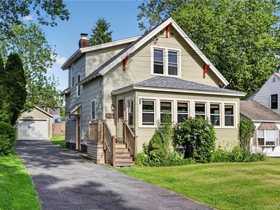 305 Newcastle Rd