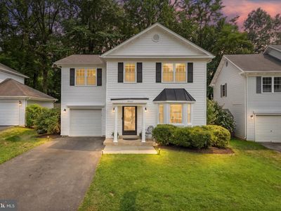 10127 Schoolhouse Woods Ct