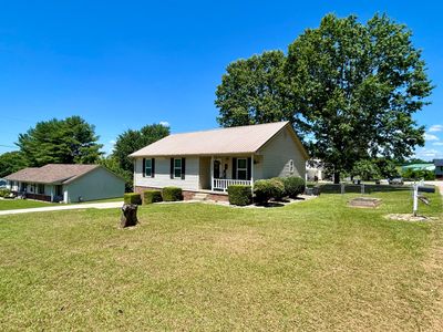 112 Oakdale Dr