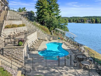 670 E Lake Ave #210