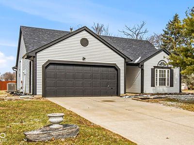 2350 Valley Creek Way