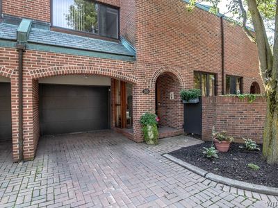 260 Rivermist Dr