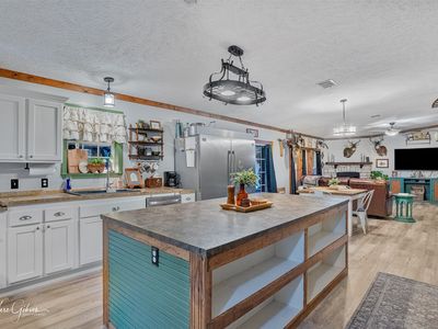 Property at 284 Pine Hill Rd, Elm Grove, LA