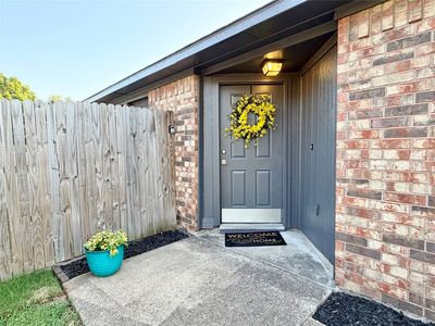 211 E Stone Cir
