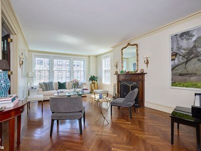 1088 Park Ave APT 11BC