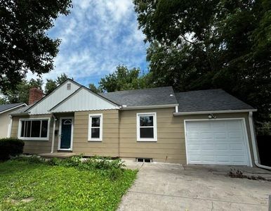 8107 Ward Pkwy