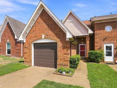 1642 Red Barn Dr