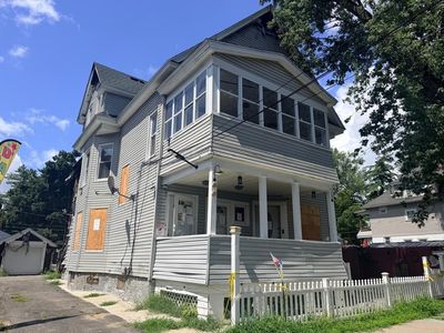 30-32 Ruskin St