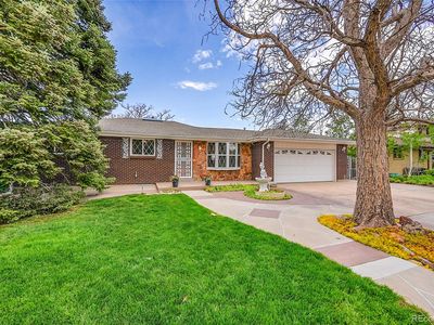 11157 W Marlowe Avenue