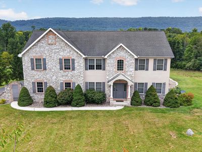 6 Souder Ct