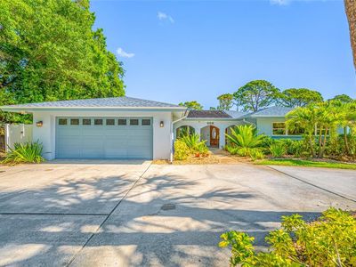 Property at 656 MEHLENBACHER ROAD, Belleair, FL