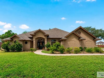5601 Mayfield Rd