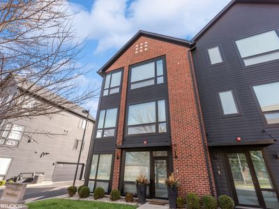 7771 Van Buren St #15