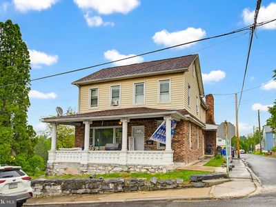 502 2nd St