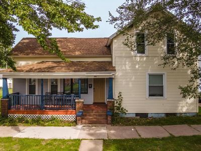 616 CHICAGO AVENUE