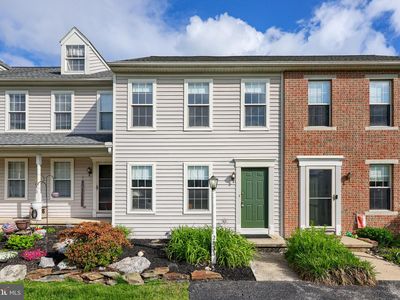 2833 Woodmont Dr