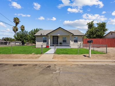 1368 N Newport Ave