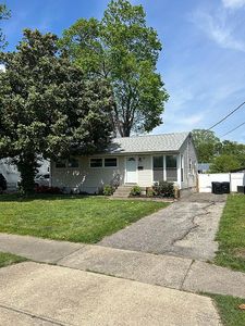 2707 Gardiner Ln