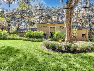 1172 WARDS Place