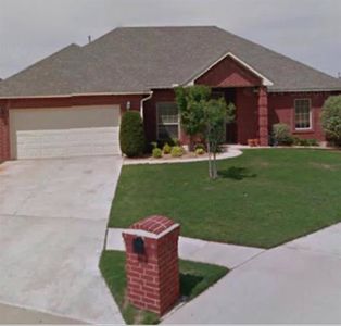 829 SW 40th St