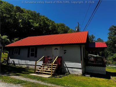 3728 Garrett Fork Rd