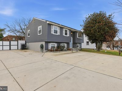 211 Jack St