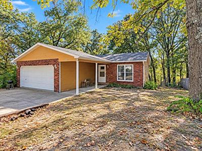 16958 Hemlock Ln