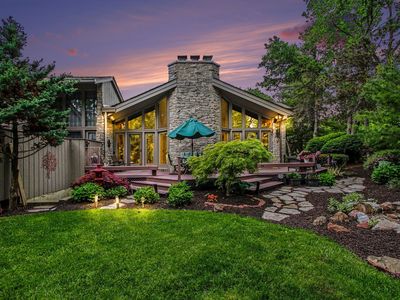 3730 Chimney Hill Dr