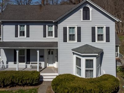 27 Edison Ave