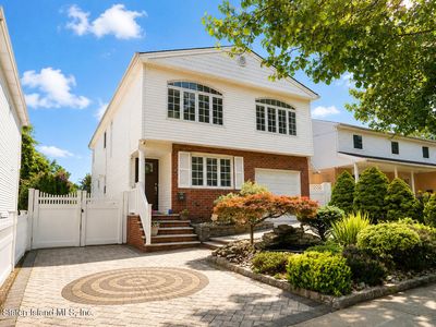 436 Lamont Ave