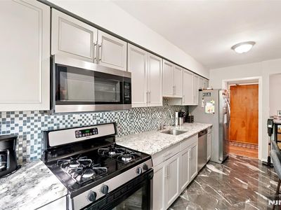 208 Anderson St APT N6b