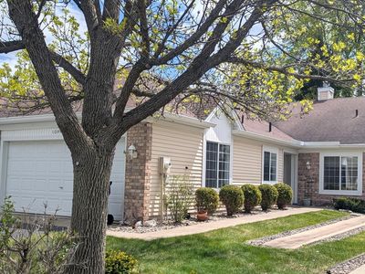 10953 Lexington Dr
