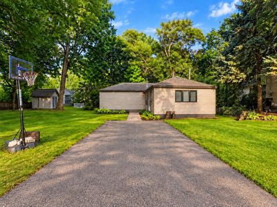 Property at 24 John St, Crystal Lake, IL