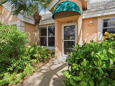 1334 Coral Park Ln #403