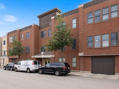 653-659 E 2nd St APT 205