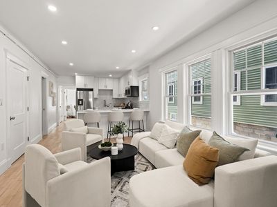 60 Derby St APT 1