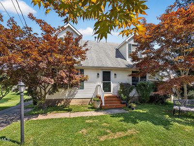 37 Inman Avenue