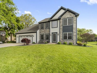 N73W22620 Edgewood LANE